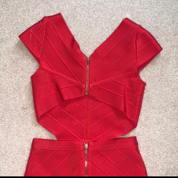 BNWT BEBE pinkish red cutout dress - Picture 9 of 10